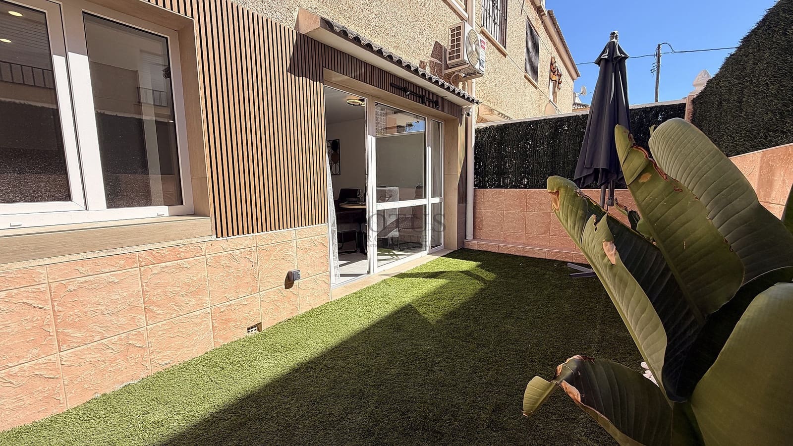 3 sypialnia Dom na sprzedaż w La Mata z basenem - 334 900 € (Ref: 10117115)