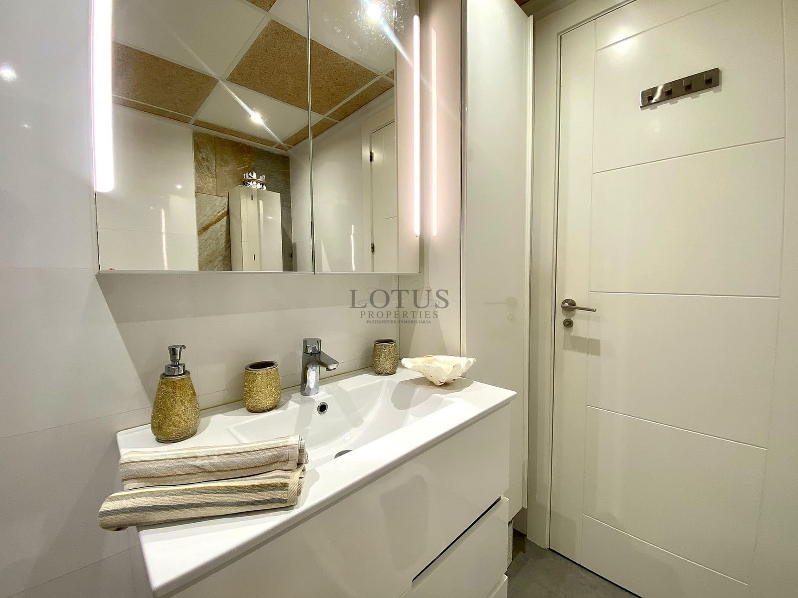 2 quarto Bungalow para venda em Orihuela Costa com piscina - 320 000 € (Ref: 10117522)