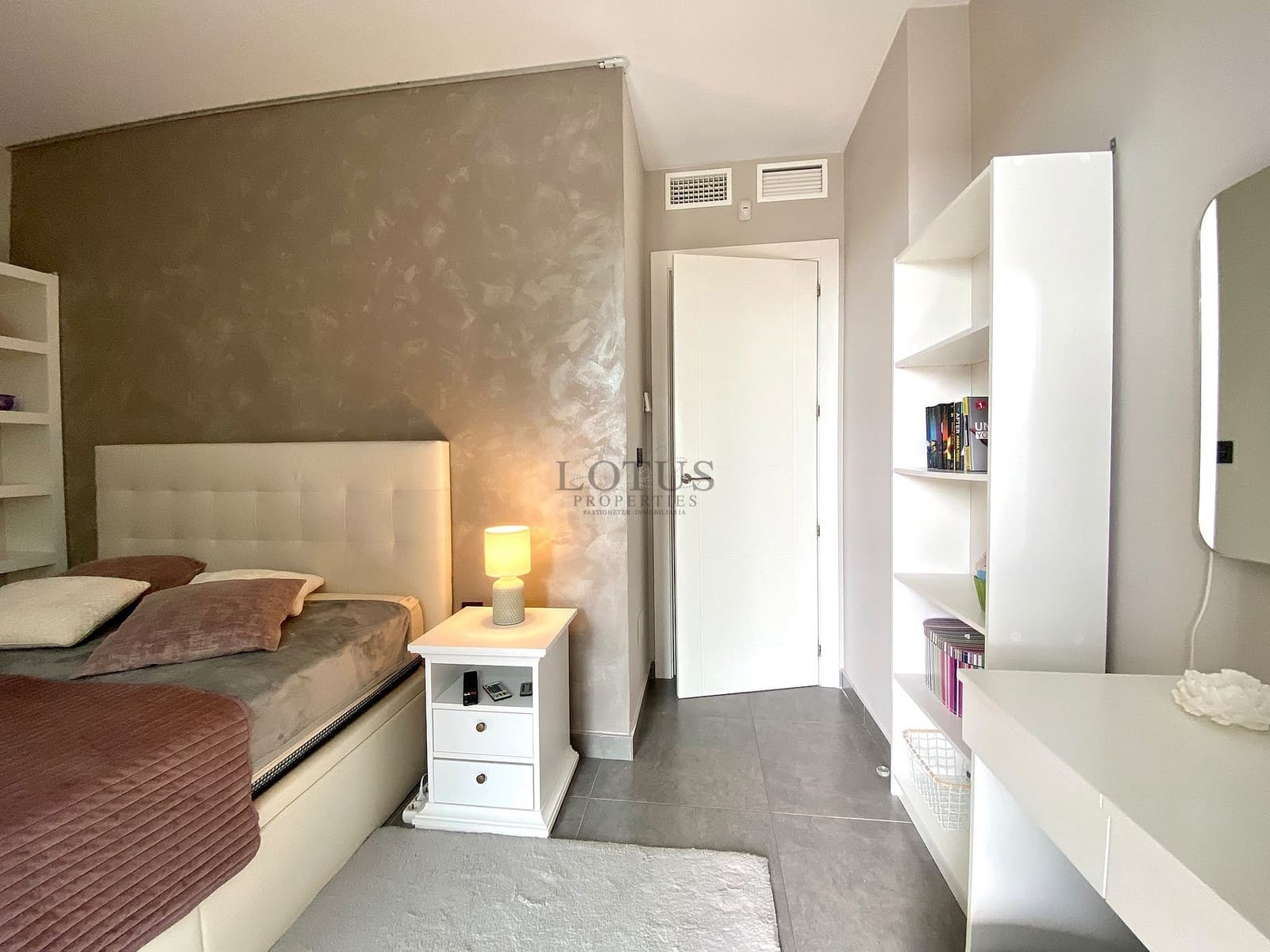 2 quarto Bungalow para venda em Orihuela Costa com piscina - 320 000 € (Ref: 10117522)