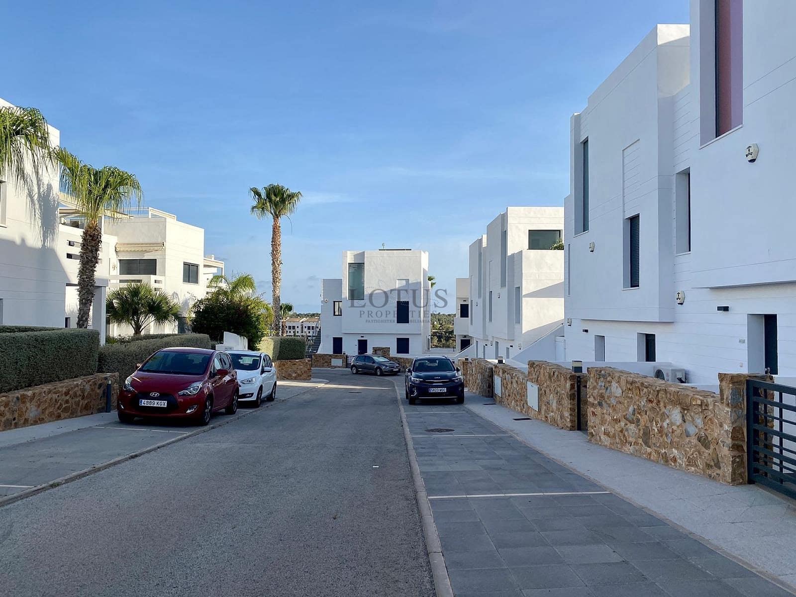 2 quarto Bungalow para venda em Orihuela Costa com piscina - 320 000 € (Ref: 10117522)