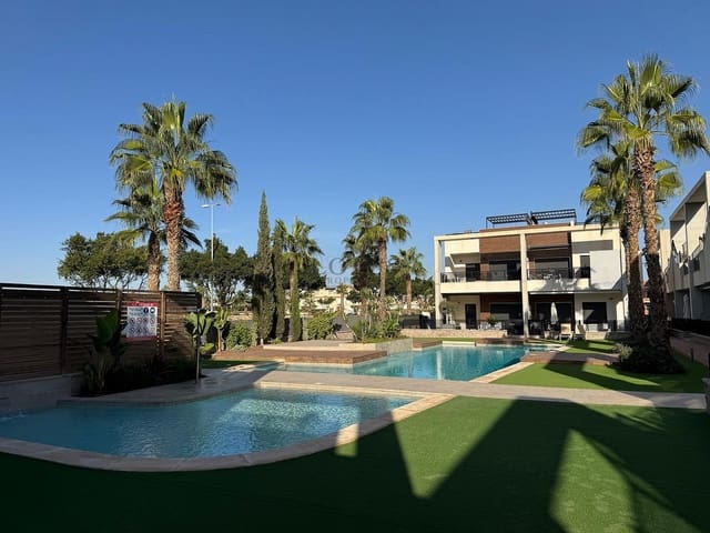 2 soveværelse Bungalow til salg i El Raso, Guardamar del Segura med swimmingpool garage - € 239.900 (Ref: 9107943)