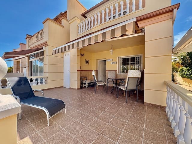 3 soverom Hus til salgs i Ciudad Quesada, Rojales med svømmebasseng - € 249 000 (Ref: 9296079)