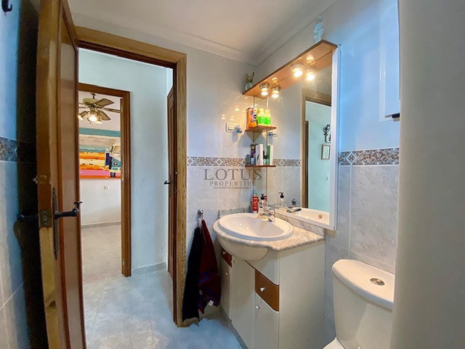 2 slaapkamer Appartement te koop in Torrevieja met zwembad - € 129.900 (Ref: 9345181)