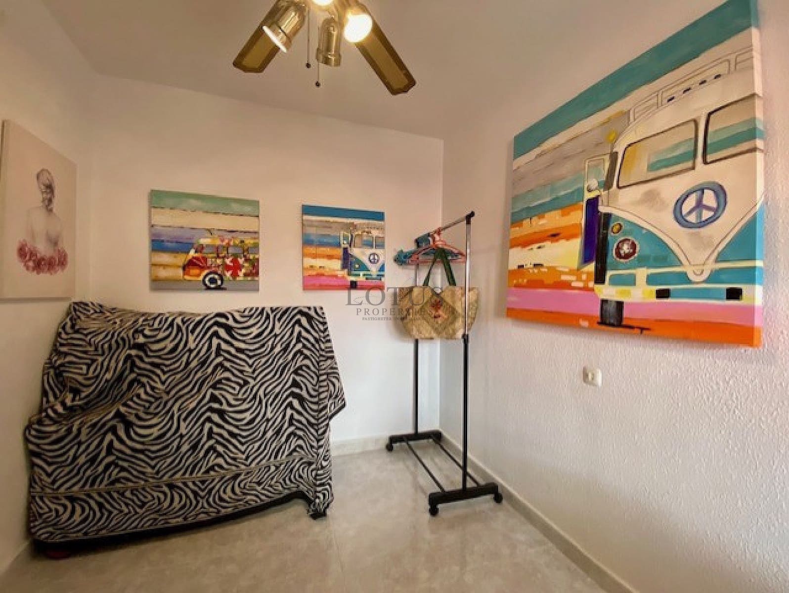 2 slaapkamer Appartement te koop in Torrevieja met zwembad - € 129.900 (Ref: 9345181)