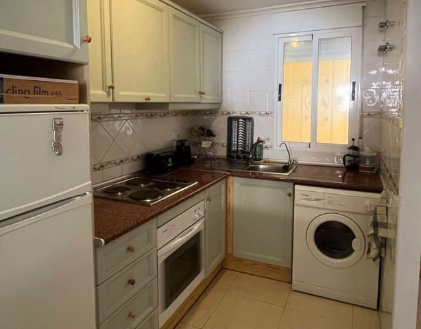 2 bedroom Apartment for sale in Algorfa with pool - € 120,000 (Ref: 9357527)