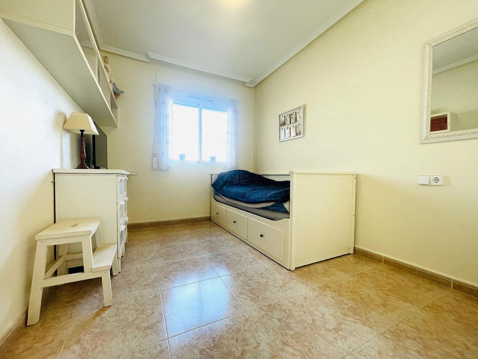 3 soverom Hus til salgs i Torrevieja med svømmebasseng - € 229 000 (Ref: 9384935)