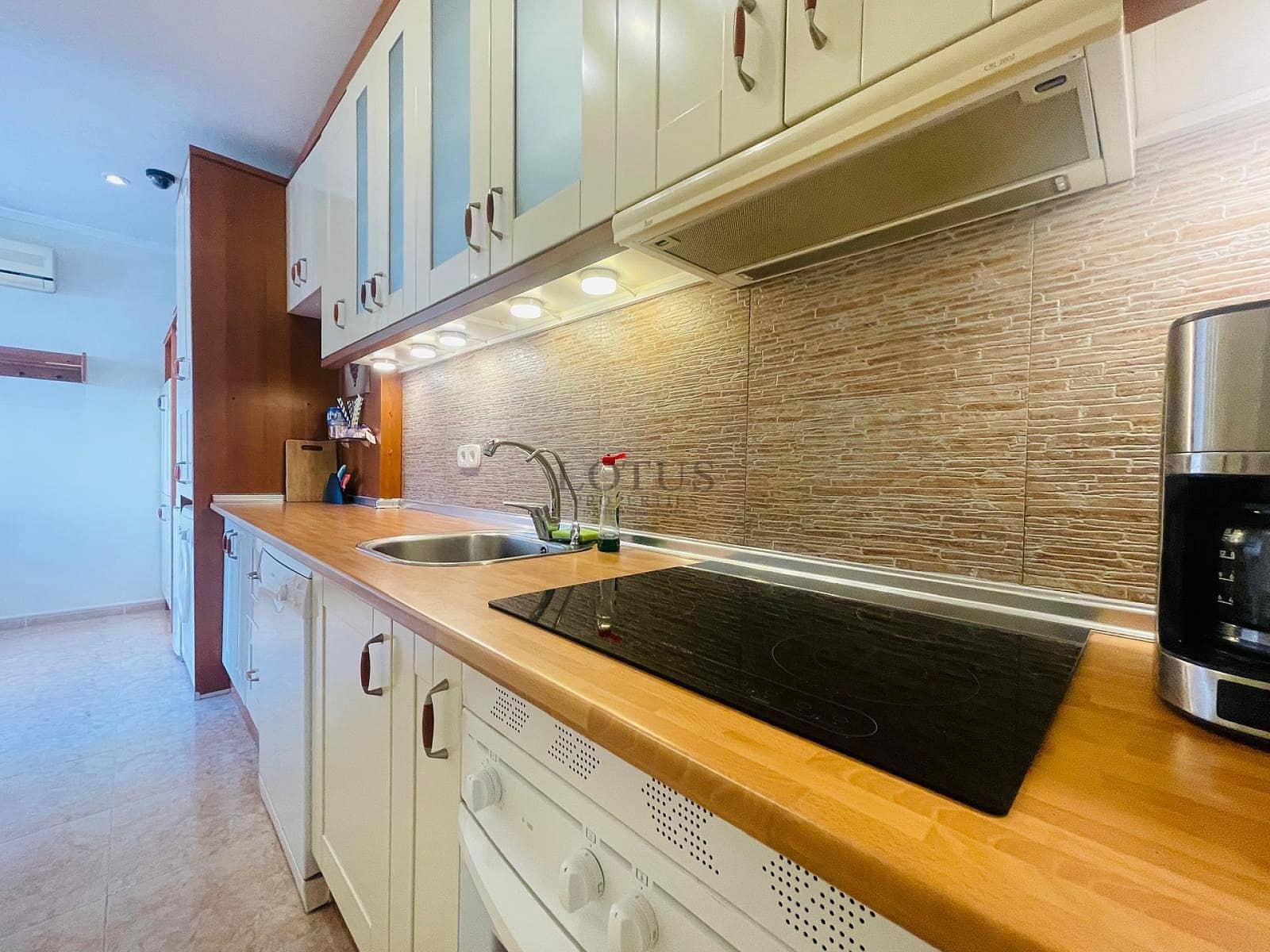 3 soverom Hus til salgs i Torrevieja med svømmebasseng - € 229 000 (Ref: 9384935)