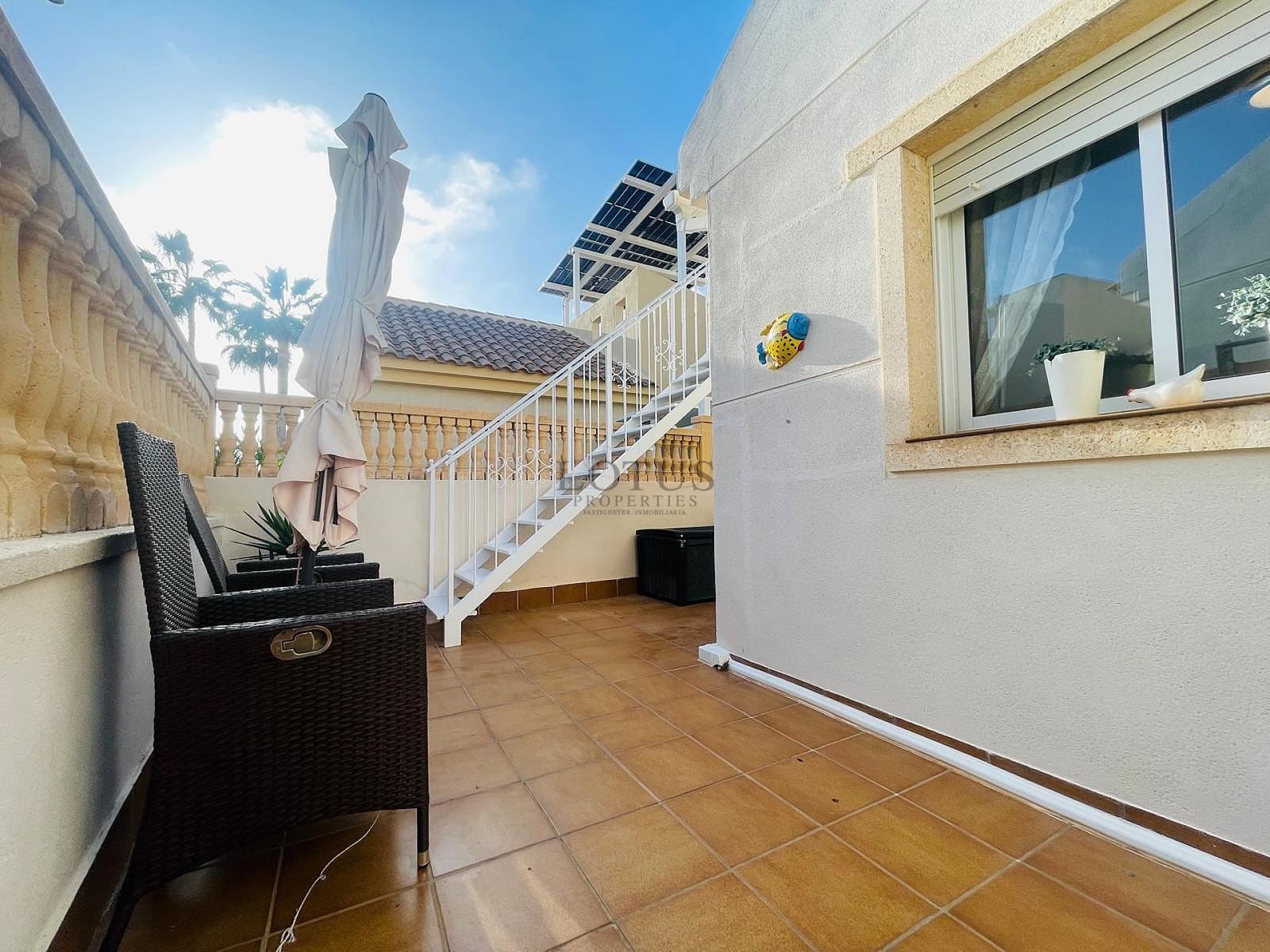 3 soverom Hus til salgs i Torrevieja med svømmebasseng - € 229 000 (Ref: 9384935)