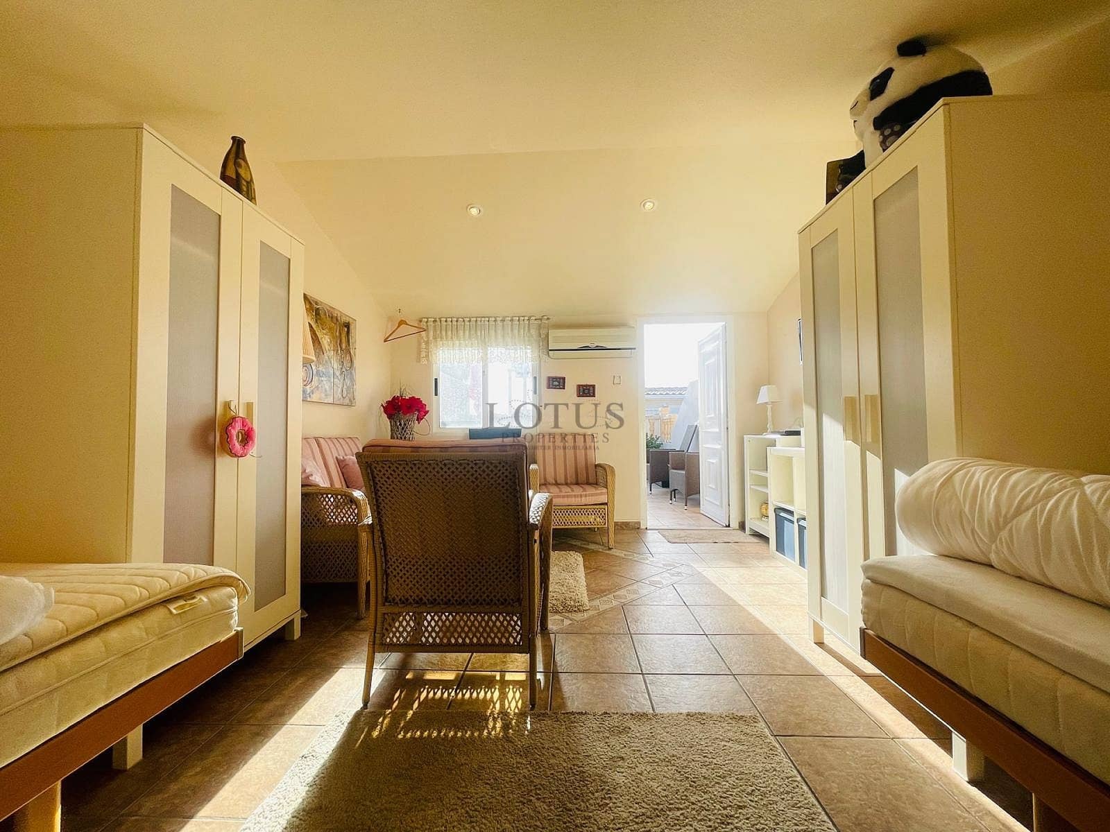 3 soverom Hus til salgs i Torrevieja med svømmebasseng - € 229 000 (Ref: 9384935)