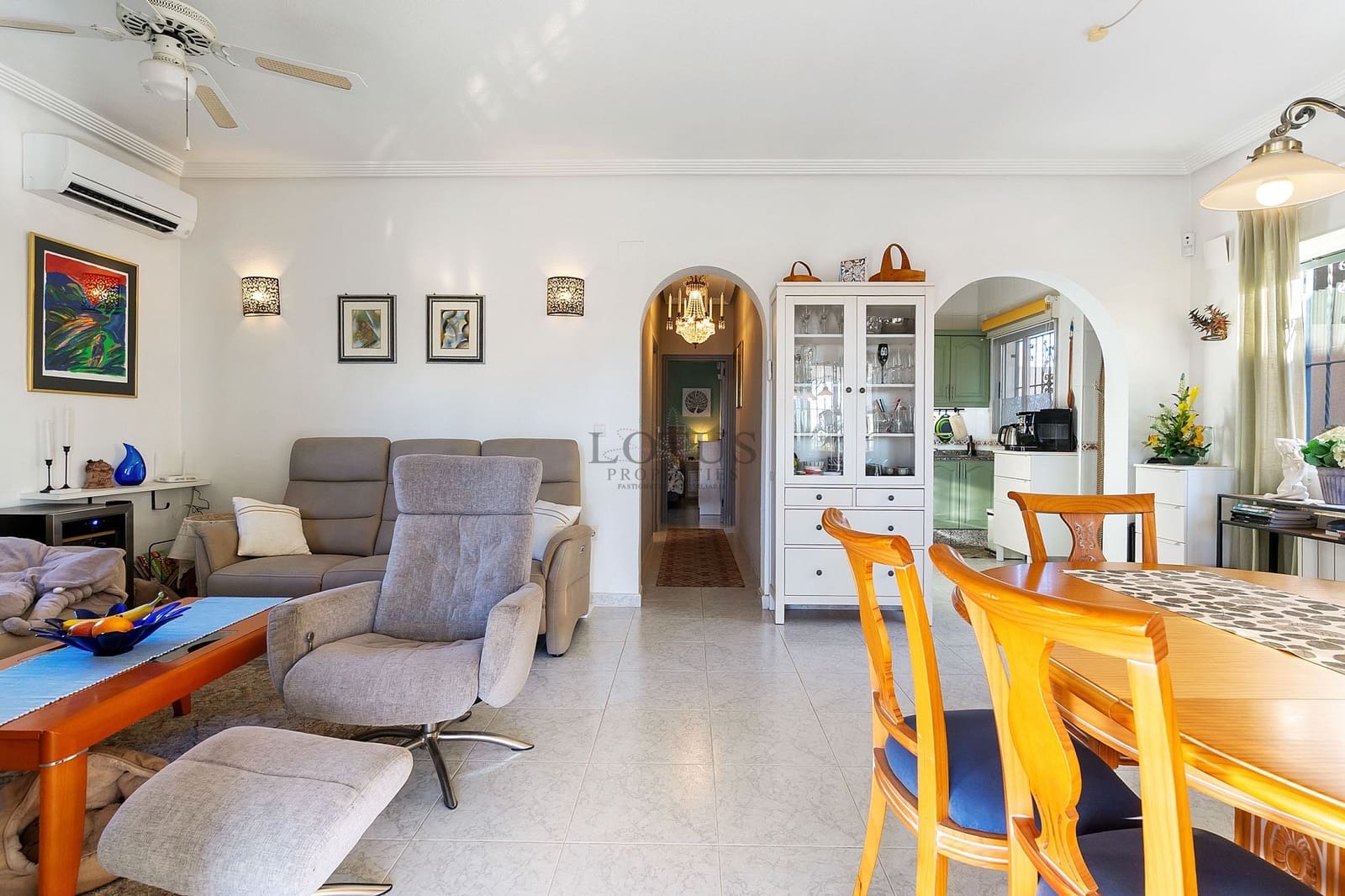 3 sovrum Villa till salu i Torrevieja med pool - 310 000 € (Ref: 9421736)