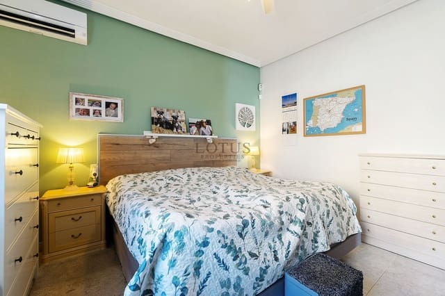 3 sovrum Villa till salu i El Chaparral, Torrevieja med pool - 310 000 € (Ref: 9421736)