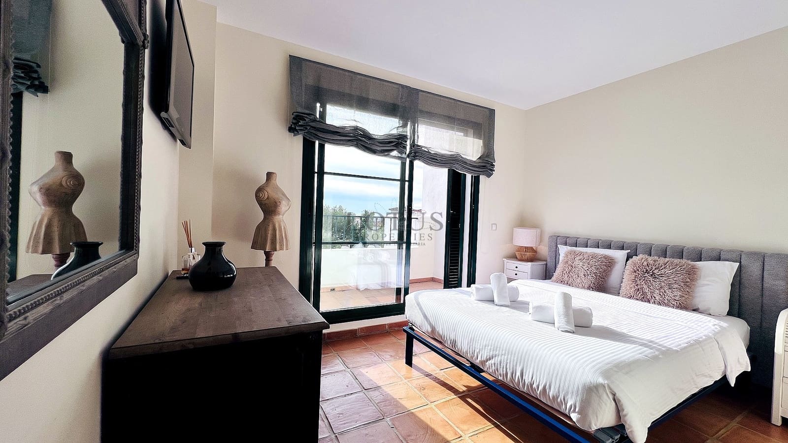 2 bedroom Townhouse for sale in Benidorm with pool - € 345,000 (Ref: 9436718)