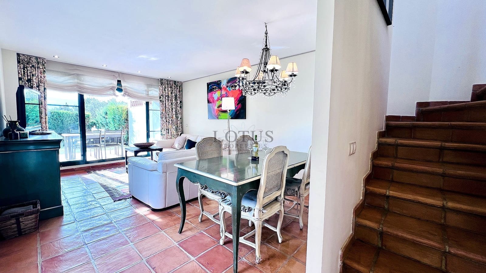 2 bedroom Townhouse for sale in Benidorm with pool - € 345,000 (Ref: 9436718)