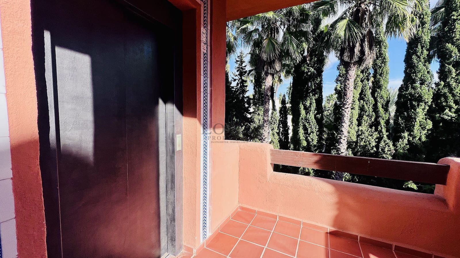 2 bedroom Apartment for sale in Orihuela Costa with pool garage - € 265,000 (Ref: 9439365)