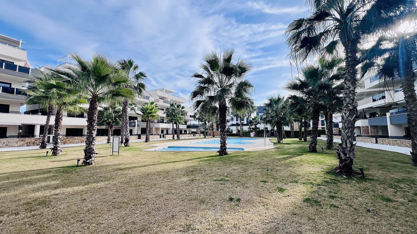 2 bedroom Apartment for sale in Orihuela Costa with pool garage - € 289,000 (Ref: 9448682)