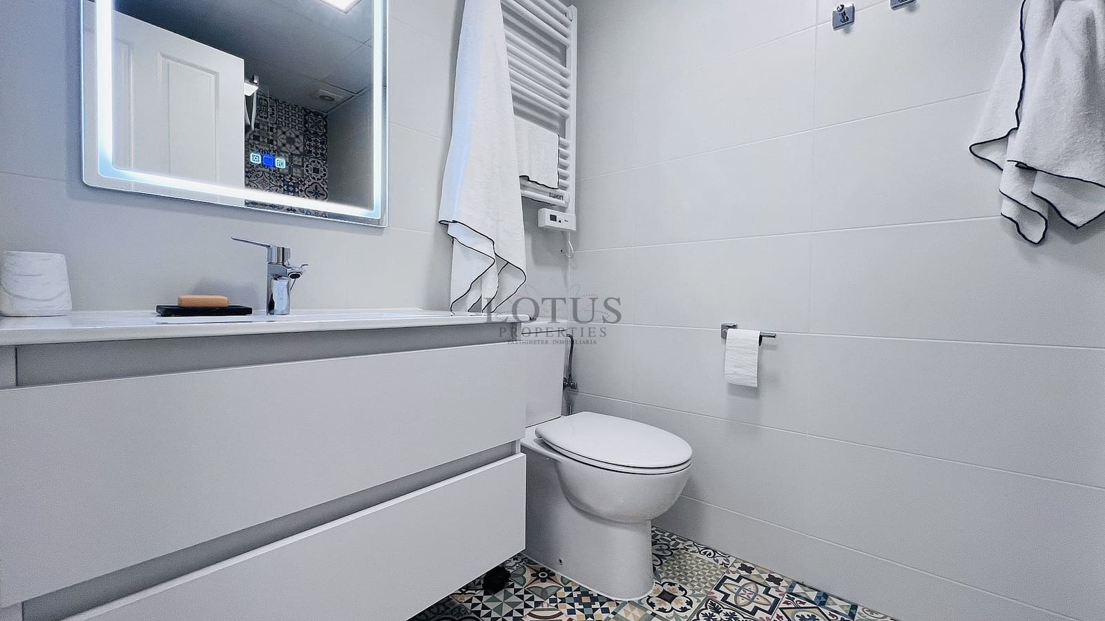 2 bedroom Apartment for sale in La Mata with pool - € 215,000 (Ref: 9451727)