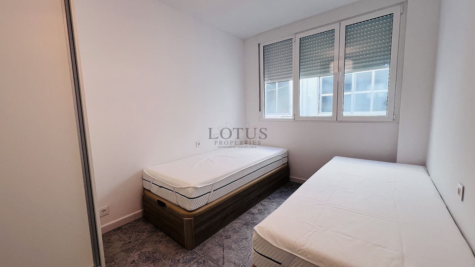 2 bedroom Apartment for sale in La Mata with pool - € 215,000 (Ref: 9451727)