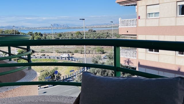 2 bedroom Apartment for sale in Los Europeos, Torrevieja with pool - € 215,000 (Ref: 9451727)