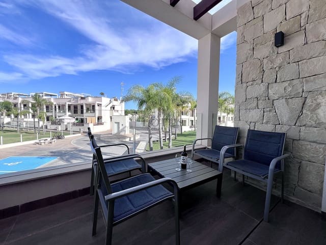 3 camera da letto Bungalow in vendita in Los Balcones - Los Altos, Torrevieja con piscina garage - 315.000 € (Rif: 9453052)