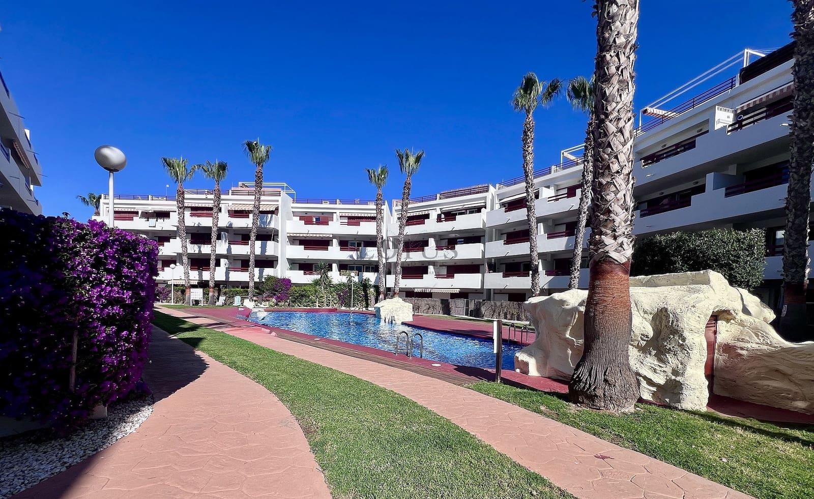 2 sovrum Lägenhet till salu i Orihuela Costa med pool garage - 179 900 € (Ref: 9453055)
