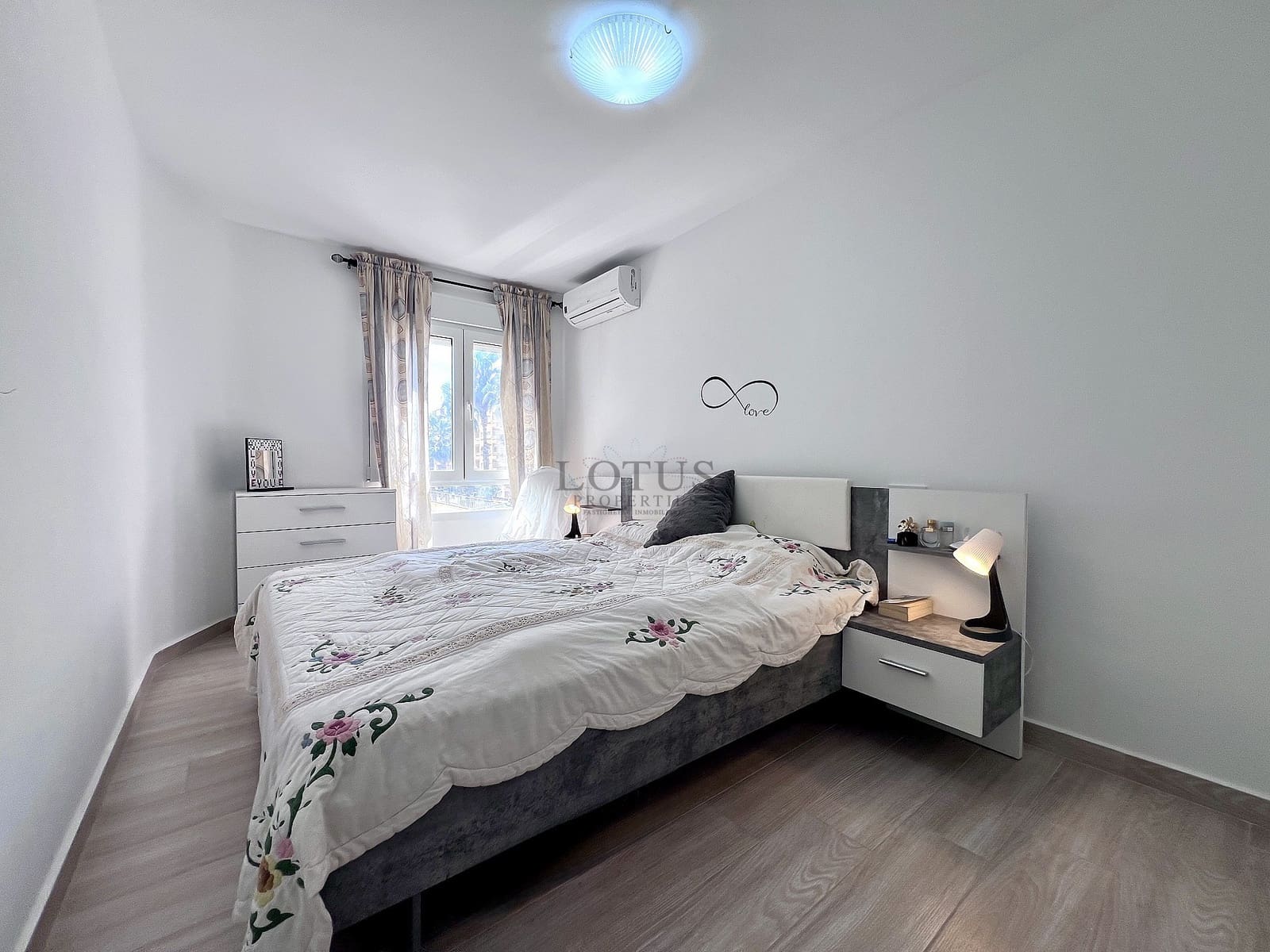 3 sovrum Lägenhet till salu i Torrevieja med pool - 199 990 € (Ref: 9453056)