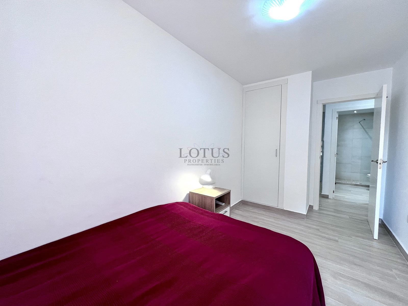 3 sovrum Lägenhet till salu i Torrevieja med pool - 199 990 € (Ref: 9453056)