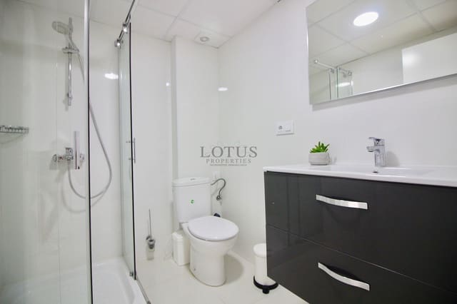3 camera da letto Appartamento in vendita in Las Piscinas Naturales, Torrevieja con piscina - 230.000 € (Rif: 9471058)