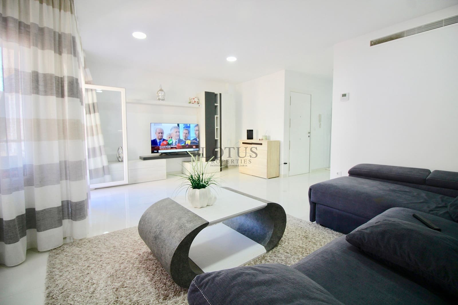 3 soveværelse Lejlighed til salg i Torrevieja med swimmingpool - € 230.000 (Ref: 9471058)