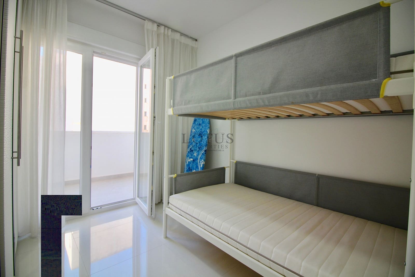 3 soveværelse Lejlighed til salg i Torrevieja med swimmingpool - € 230.000 (Ref: 9471058)