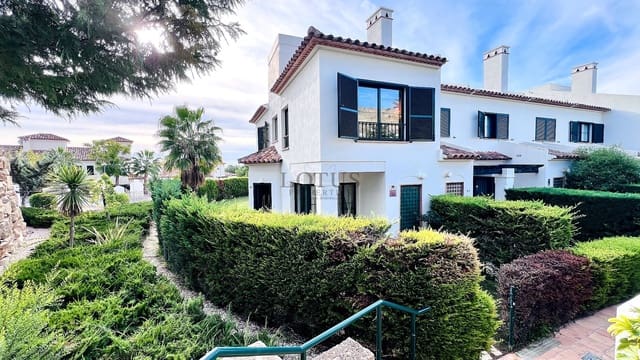 2 bedroom Townhouse for sale in Benidorm with pool - € 310,000 (Ref: 9496702)