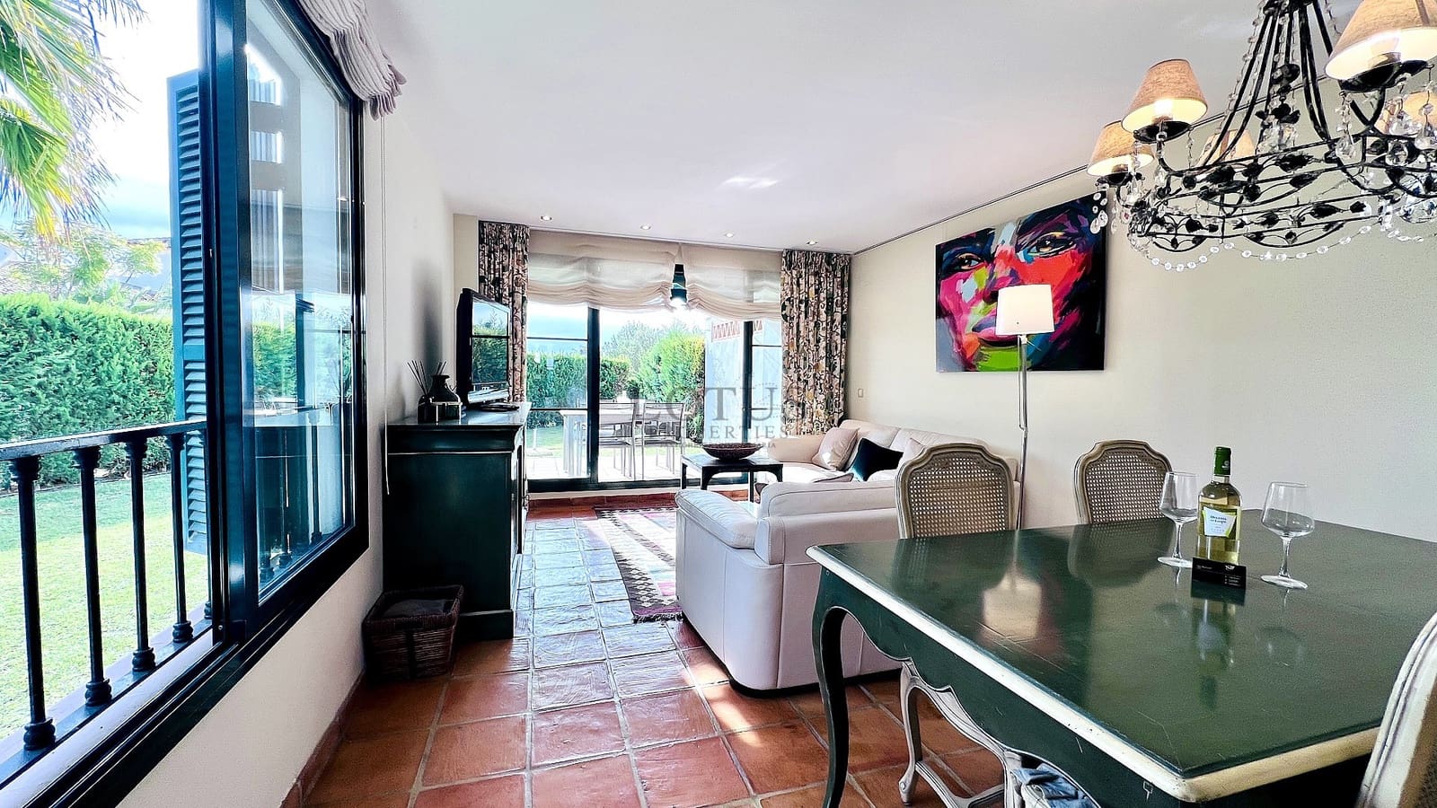 2 bedroom Townhouse for sale in Benidorm with pool - € 310,000 (Ref: 9496702)