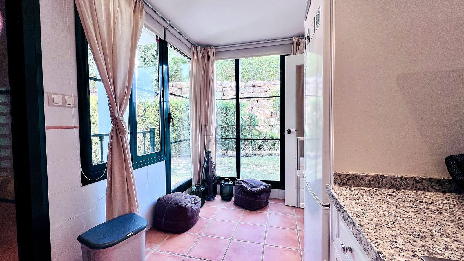 2 bedroom Townhouse for sale in Benidorm with pool - € 310,000 (Ref: 9496702)