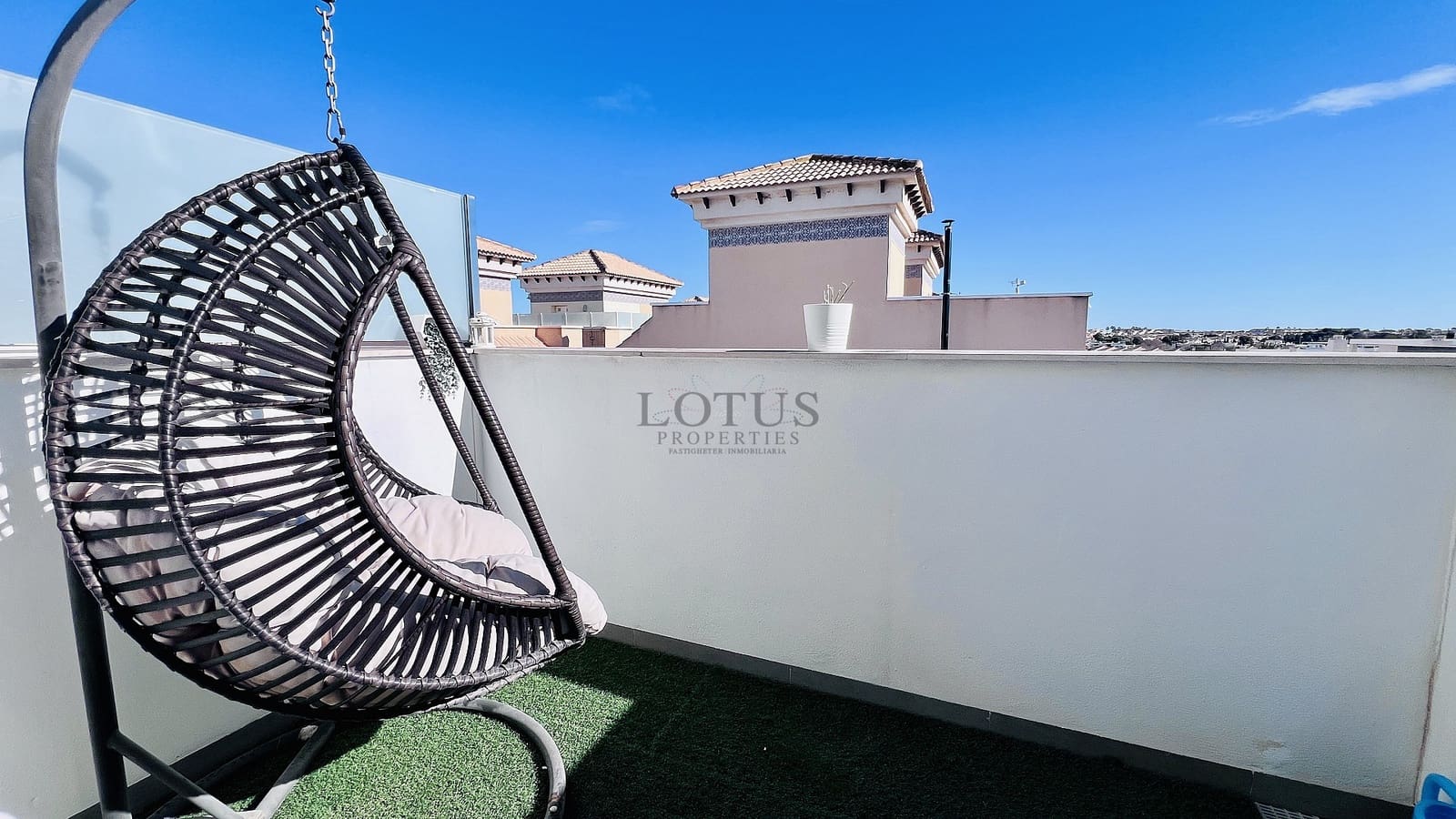 3 sovrum Hus till salu i Orihuela Costa med pool garage - 385 000 € (Ref: 9497936)