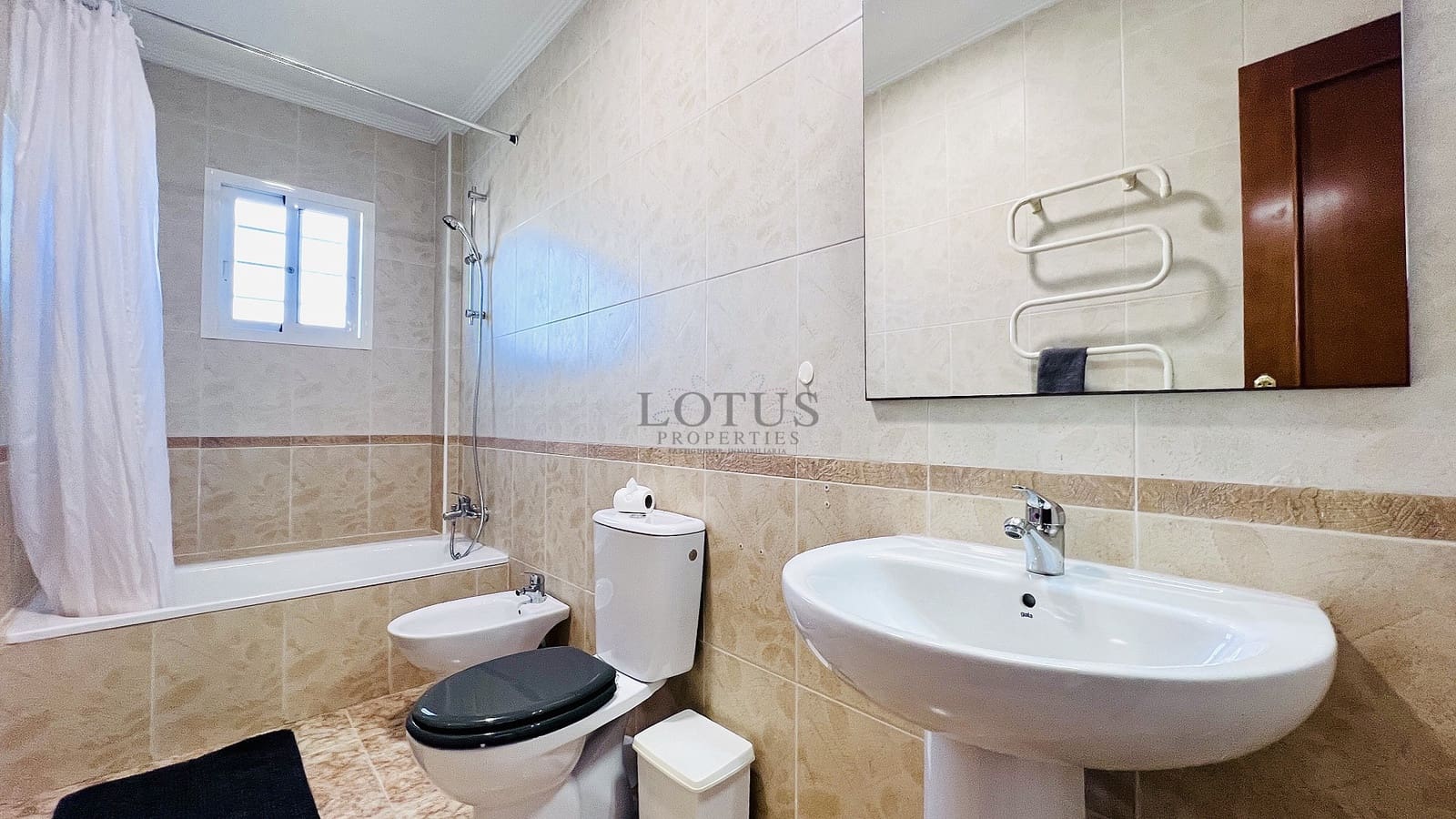 2 bedroom Townhouse for sale in Orihuela Costa with pool - € 179,900 (Ref: 9500628)