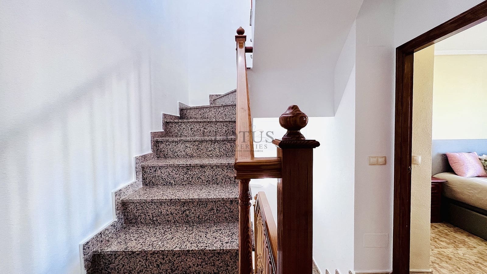 2 bedroom Townhouse for sale in Orihuela Costa with pool - € 179,900 (Ref: 9500628)