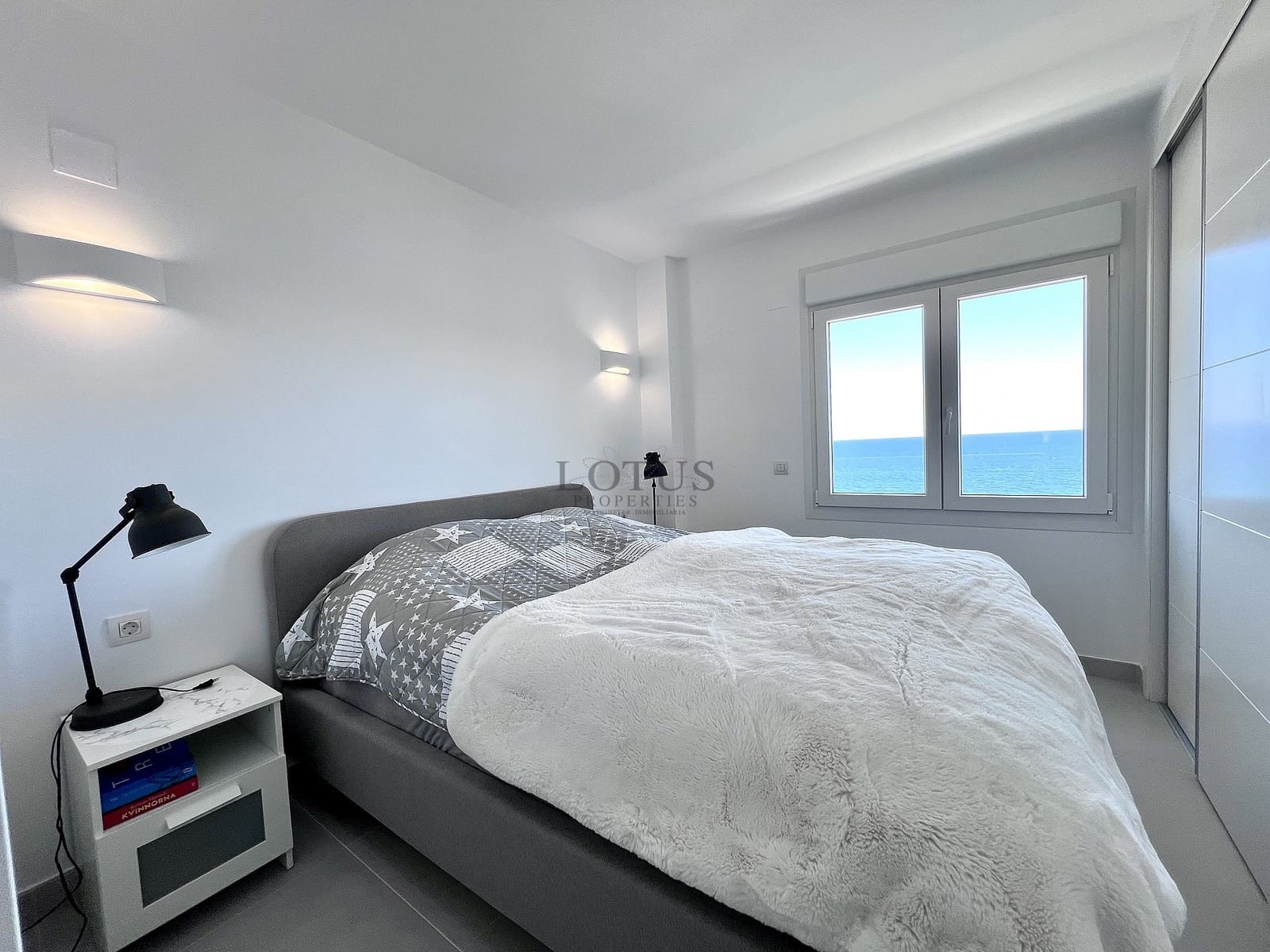 4 sovrum Takvåning till salu i Torrevieja med pool garage - 1 190 000 € (Ref: 9535160)