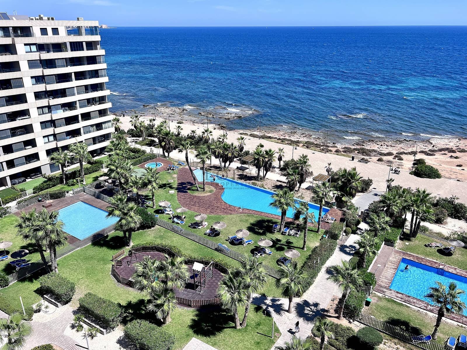 4 sovrum Takvåning till salu i Torrevieja med pool garage - 1 190 000 € (Ref: 9535160)