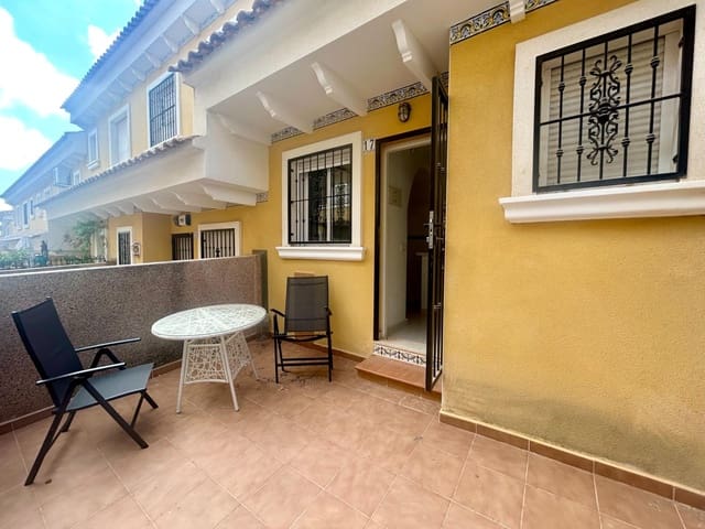 Casa de 2 habitaciones en Algorfa en venta con piscina garaje - 155.000 € (Ref: 9535162)