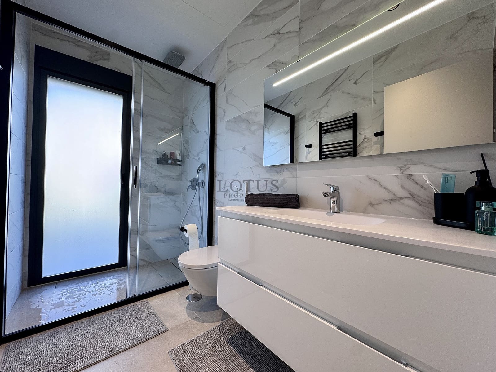 3 chambre Villa/Maison à vendre à Orihuela Costa avec piscine garage - 1 030 000 € (Ref: 9537223)