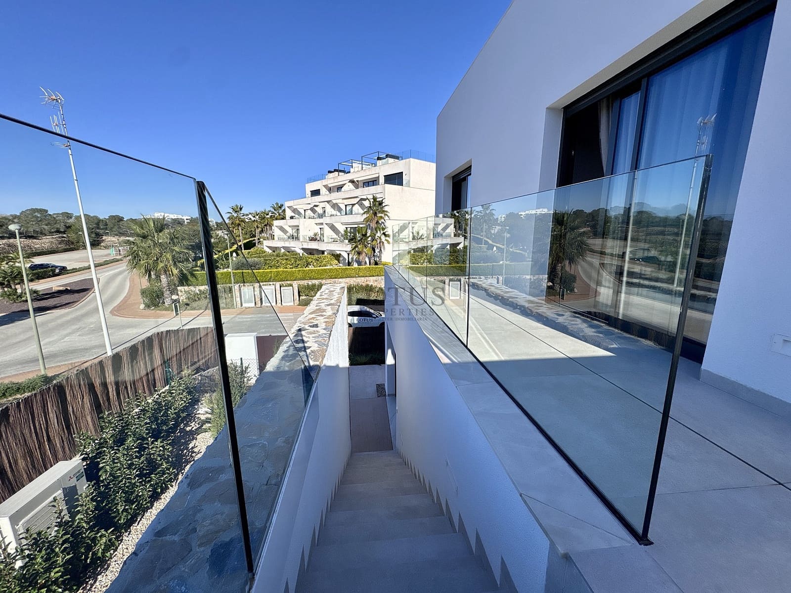 3 chambre Villa/Maison à vendre à Orihuela Costa avec piscine garage - 1 030 000 € (Ref: 9537223)