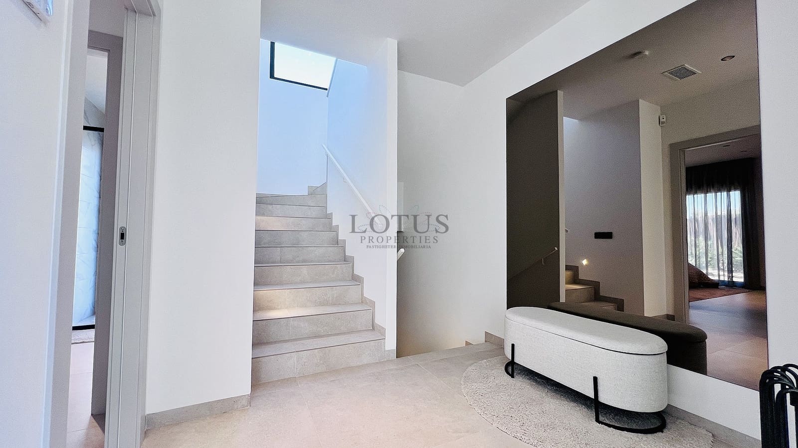 3 chambre Villa/Maison à vendre à Orihuela Costa avec piscine garage - 1 030 000 € (Ref: 9537223)