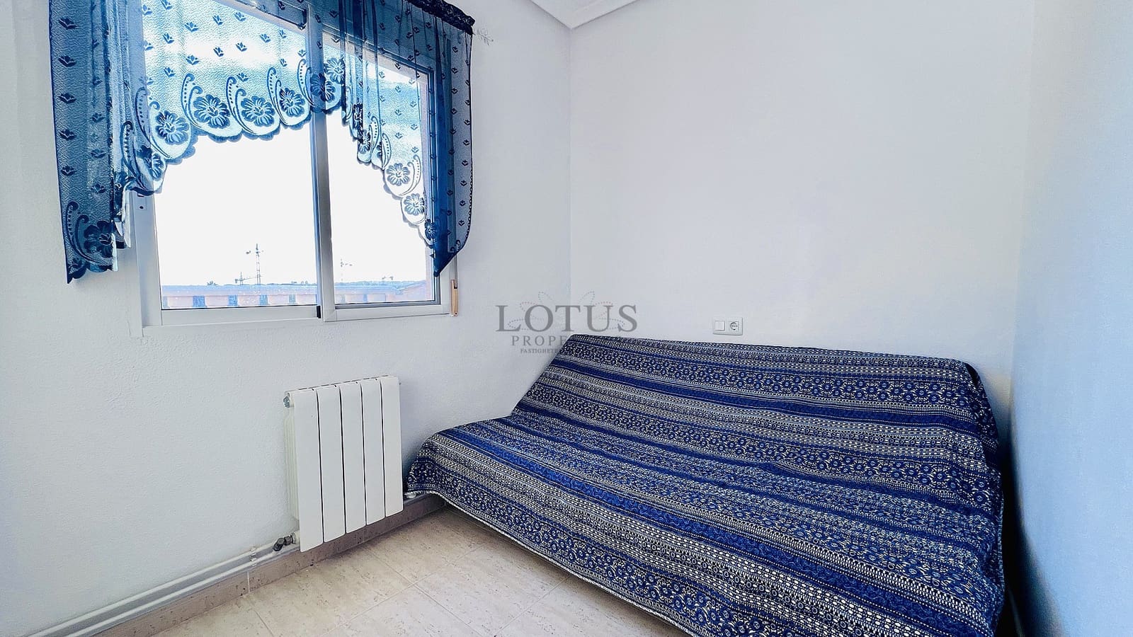 2 quarto Bungalow para venda em Orihuela Costa com piscina - 149 000 € (Ref: 9563759)