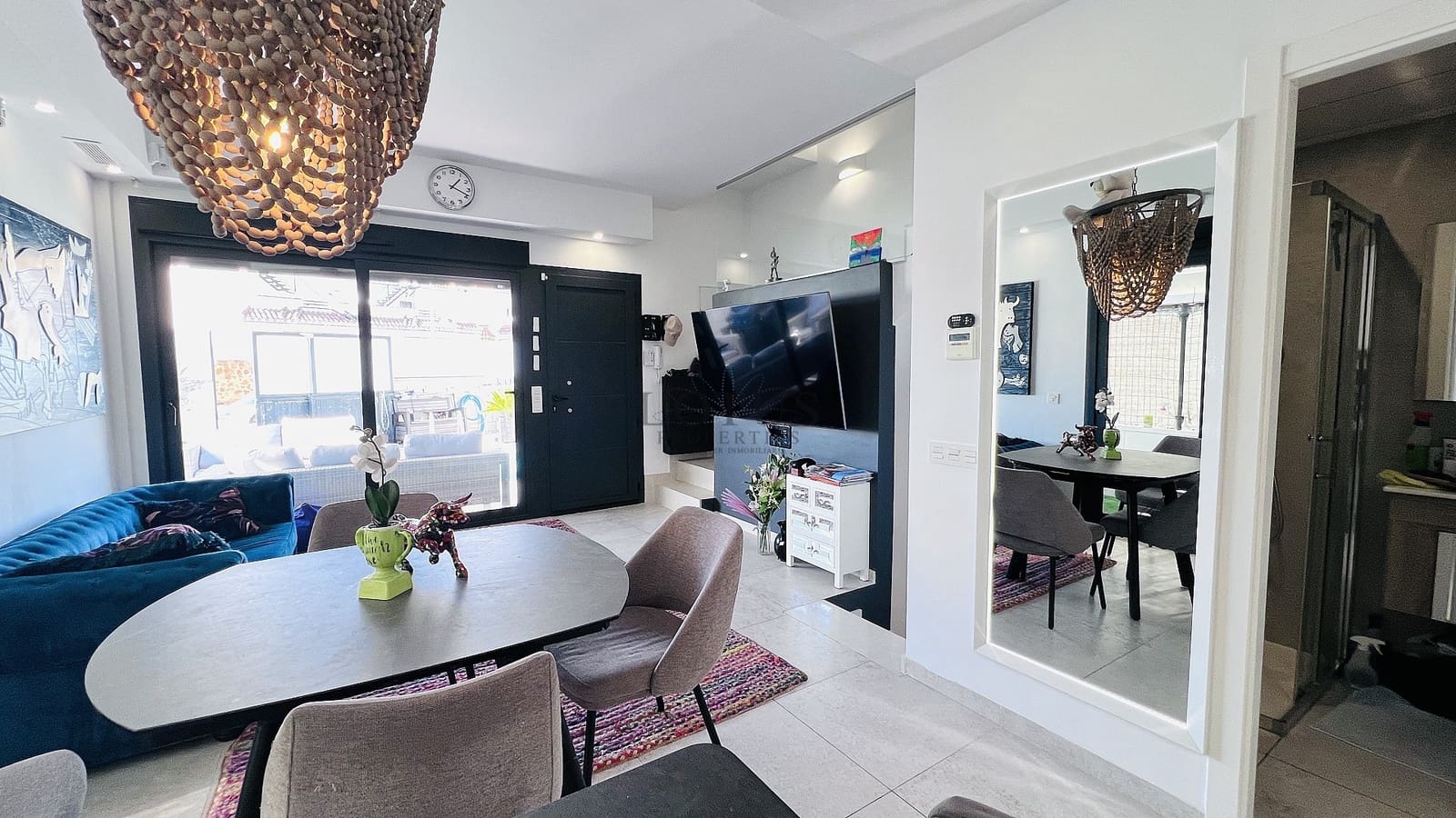 3 soveværelse Byhus til salg i Orihuela Costa med swimmingpool garage - € 359.000 (Ref: 9563990)