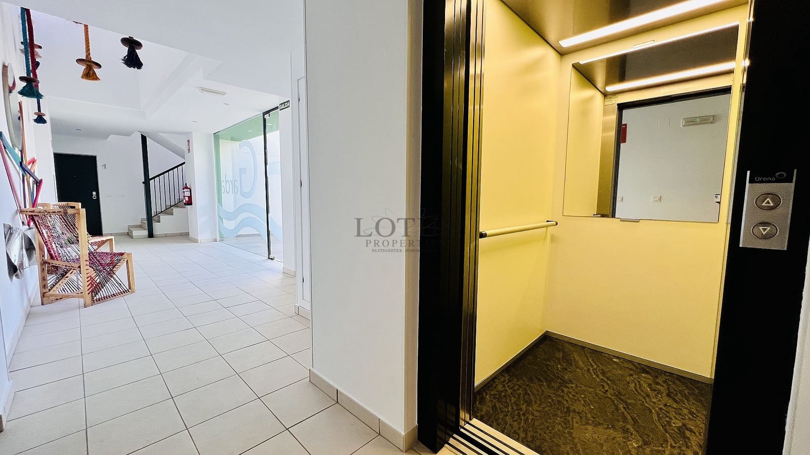 2 soverom Leilighet til salgs i Pilar de la Horadada med svømmebasseng - € 275 000 (Ref: 9578249)