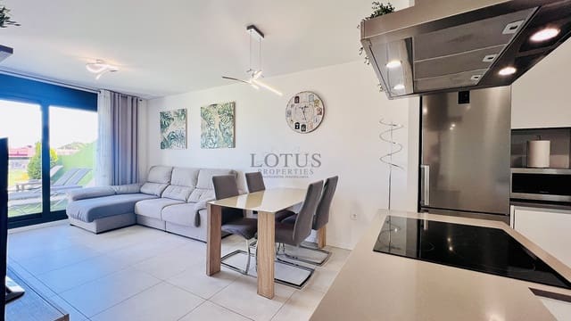 Apartamento de 2 habitaciones en Mil Palmeras, Pilar de la Horadada en venta con piscina - 275.000 € (Ref: 9578249)