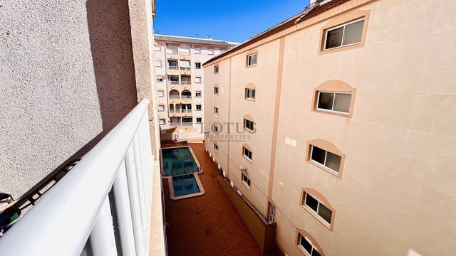 2 quarto Apartamento para venda em El Molino, Torrevieja com piscina - 122 900 € (Ref: 9580423)