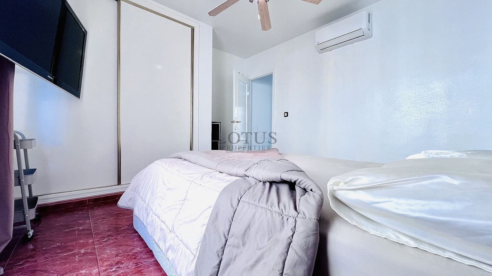 3 soveværelse Byhus til salg i Orihuela Costa med swimmingpool garage - € 229.900 (Ref: 9592220)