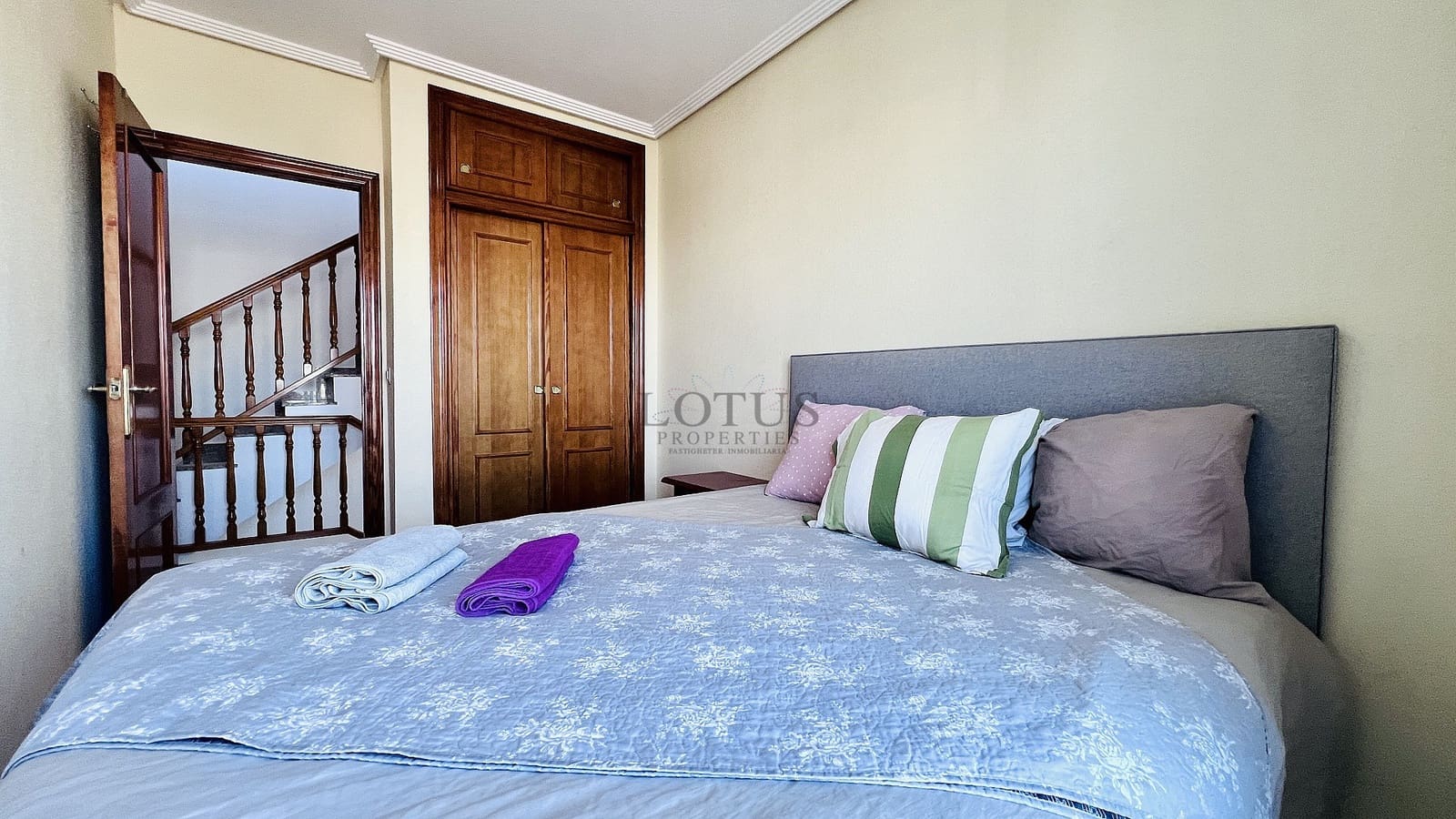 2 quarto Casa em Banda para venda em Orihuela Costa com piscina - 179 900 € (Ref: 9592221)