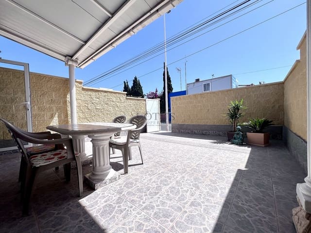 2 chambre Maison de Ville à vendre à El Chaparral - La Siesta - La Torreta, Torrevieja avec piscine - 135 000 € (Ref: 9592224)