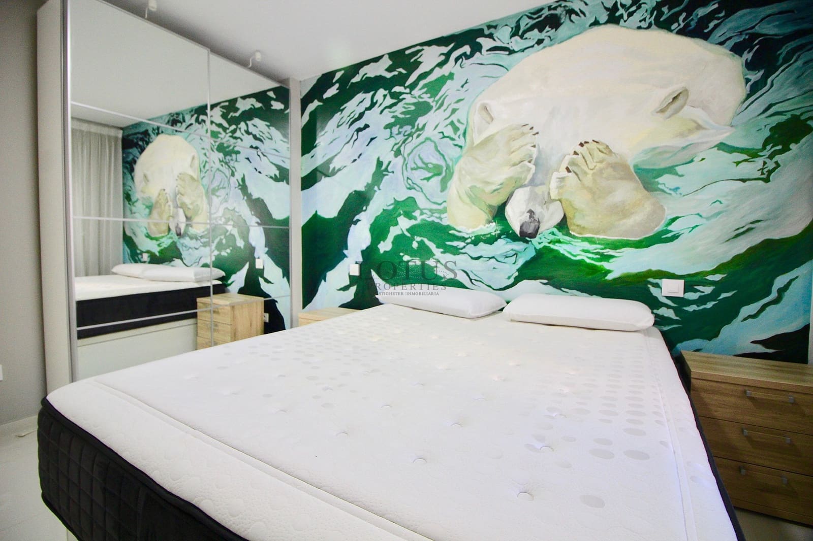 Apartamento de 3 habitaciones en Torrevieja en venta con piscina - 199.000 € (Ref: 9606617)